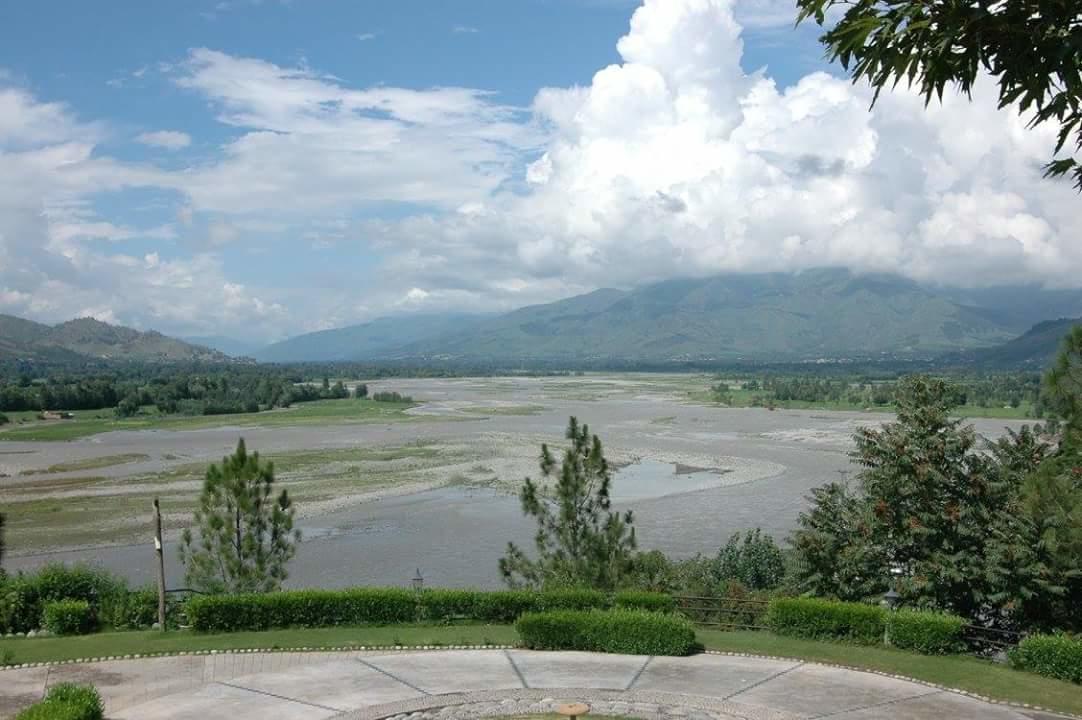 Rock City Resort Mingora Εξωτερικό φωτογραφία